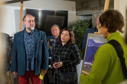 Wernisaż wystawy "Granatowe Góry" w Muzeum Magicznego Realizmu